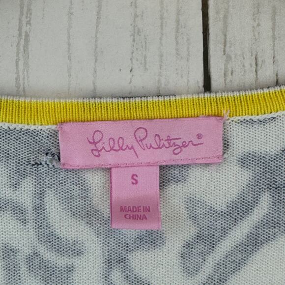 Lilly Pulitzer Bright Navy Treasure Adelaide V-Neck Knit Sweater Size Small - Picture 2 of 13